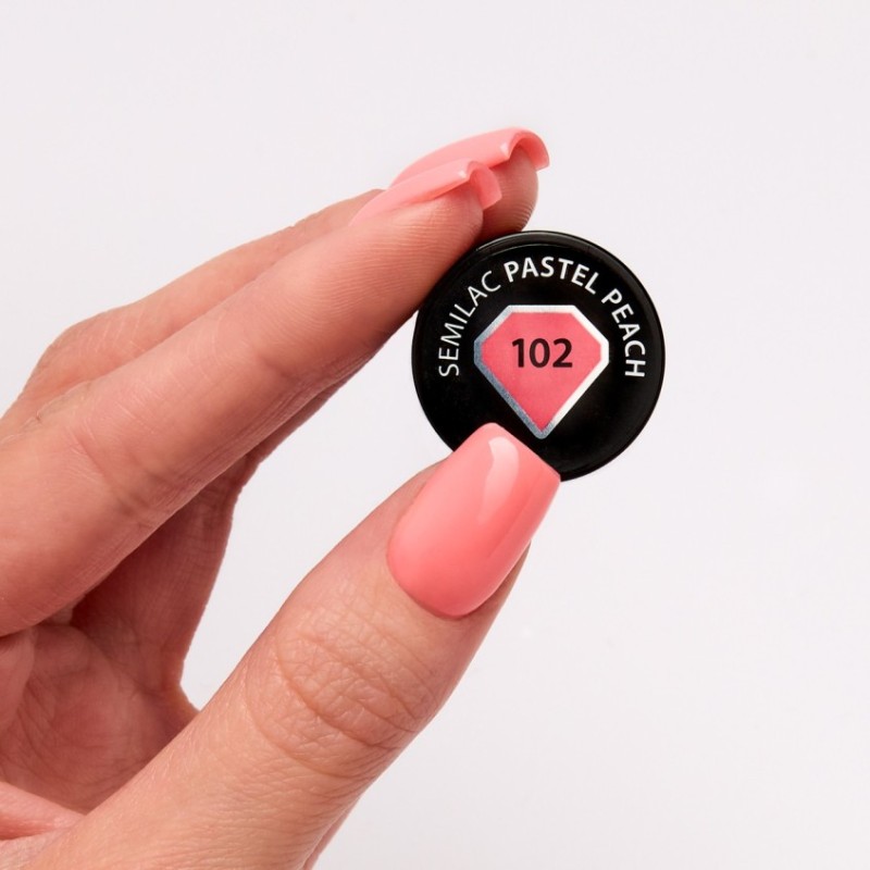 102 Pastel Peach 7ml